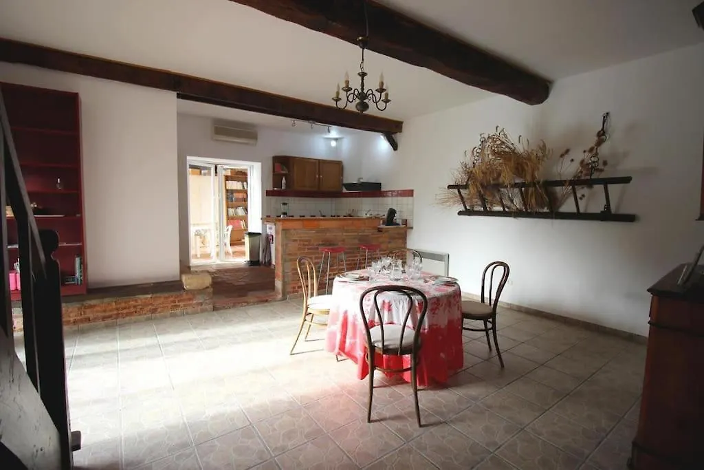 Holiday home Au Chemin De Mazous Villa Laguian-Mazous